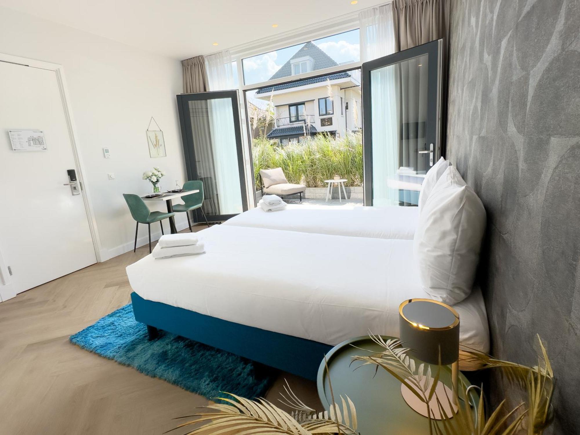 Boutique Hotel At Sea ซานด์โวร์ต ภายนอก รูปภาพ